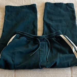 Green and White Hollister Mens Wide Leg Sweats